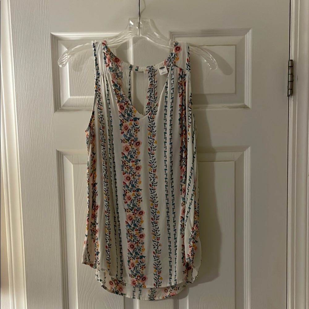 Old Navy Floral Sleeveless Top - Multicolor